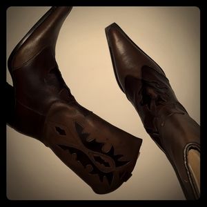 Women's boots